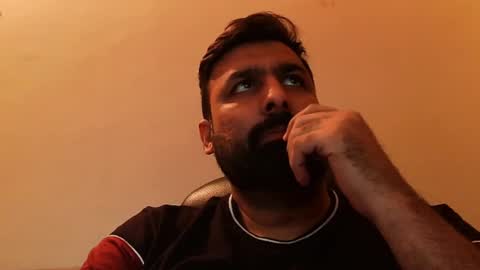 Hairy Arabian online show from 25, 1, 2025