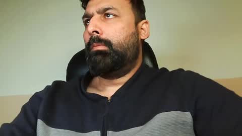 Hairy Arabian online show from 30, 1, 2025