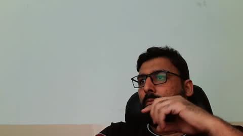 Hairy Arabian online show from 6, 2, 2025