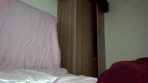 Snapshot of burningdesire_ chatting on 9, 4, 2026 desire online show from 9, 4, 2026