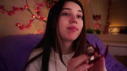 Snapshot of burnletitallburn chatting on 8, 11, 2025 Jessica online show from 8, 11, 2025