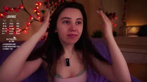 Snapshot of burnletitallburn chatting on 18, 11, 2025 Jessica online show from 18, 11, 2025