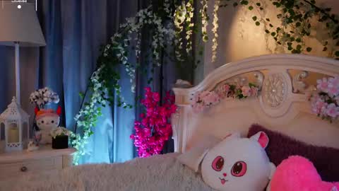 Snapshot of burnletitallburn chatting on 22, 11, 2025 Jessica online show from 22, 11, 2025