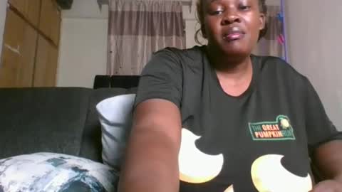 Snapshot of burstysasha chatting on 16, 5, 2026 burstysasha online show from 16, 5, 2026