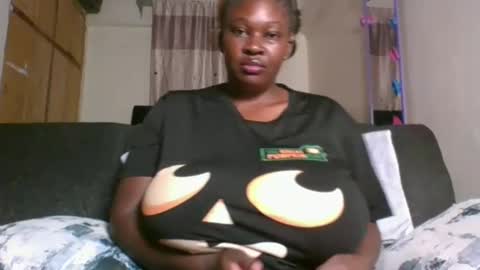 Snapshot of burstysasha chatting on 16, 5, 2026 burstysasha online show from 16, 5, 2026