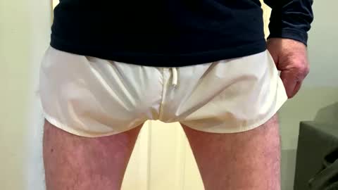 Snapshot of bushlover100740 chatting on 3, 2, 2026 bushlover100740 online show from 3, 2, 2026