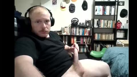 bushmate92 online show from 4, 12, 2025