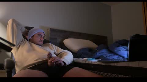 Snapshot of bussssa chatting on 2, 12, 2025 bussssa online show from 2, 12, 2025