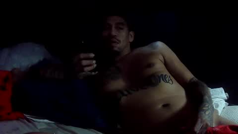 Snapshot of bustnfatloads2 chatting on 12, 10, 2025 bustnfatloads2 online show from 12, 10, 2025