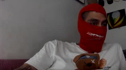 Snapshot of bustnfatloads2 chatting on 21, 10, 2025 bustnfatloads2 online show from 21, 10, 2025