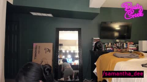 Snapshot of busty_geek48 chatting on 8, 1, 2026 Samantha Dee online show from 8, 1, 2026