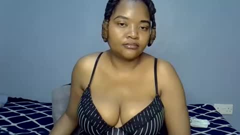 busty kenzi online show from 14, 7, 2026