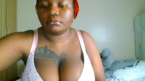Snapshot of busty_mellons69 chatting on 12, 6, 2026 busty_mellons69 online show from 12, 6, 2026