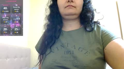 Snapshot of bustyemma chatting on 27, 1, 2025 Emma online show from 27, 1, 2025