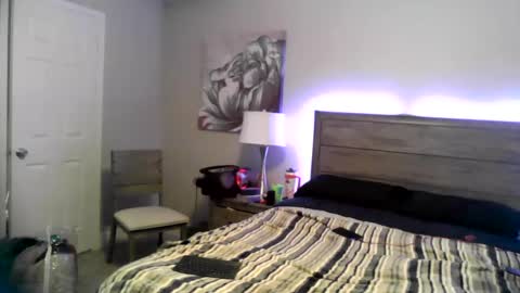 Snapshot of busybee83 chatting on 5, 10, 2025 busybee83 online show from 5, 10, 2025