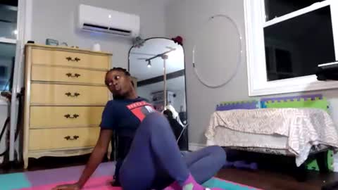 Snapshot of butt3rcup chatting on 28, 7, 2026 Goddess online show from 28, 7, 2026