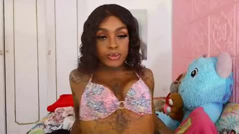 butterfly_blackx online show from 13, 7, 2026