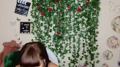 butterfly booty online show from 5, 11, 2025