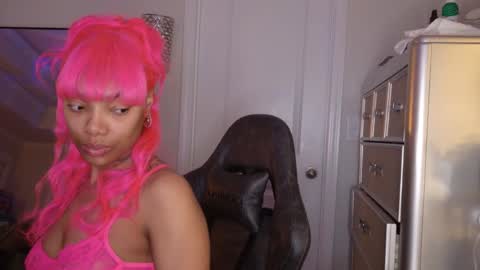 Snapshot of butterflybootyy chatting on 4, 2, 2026 butterfly booty online show from 4, 2, 2026