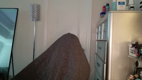 Snapshot of butterflybootyy chatting on 9, 3, 2026 butterfly booty online show from 9, 3, 2026