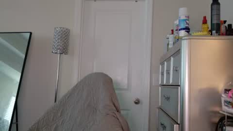 butterfly booty online show from 12, 6, 2026