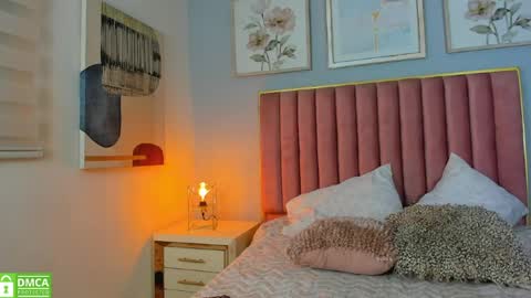 butterflydoll_ online show from 25, 5, 2026