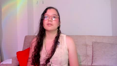 Snapshot of buunny_bella chatting on 22, 4, 2026 BUNNY BELLA online show from 22, 4, 2026
