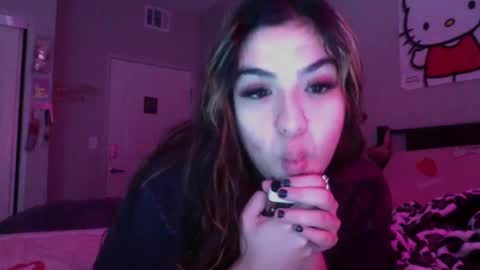 Snapshot of buymiabluntt chatting on 11, 3, 2025 mia online show from 11, 3, 2025