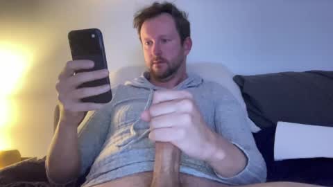 Snapshot of c_suite chatting on 20, 10, 2025 c_suite online show from 20, 10, 2025