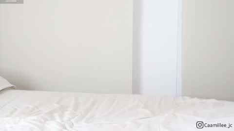 Snapshot of caamillee chatting on 5, 12, 2025 Camille online show from 5, 12, 2025