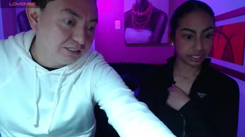 Snapshot of cachondooss chatting on 10, 9, 2025 cachondooss online show from 10, 9, 2025