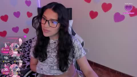 Snapshot of caelisse_cb chatting on 23, 3, 2026 caelisse_cb online show from 23, 3, 2026