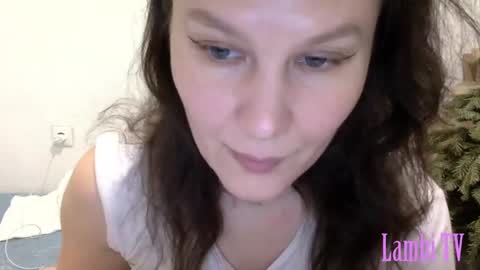 Snapshot of caffeinated_lamb chatting on 27, 12, 2024 Lamb online show from 27, 12, 2024