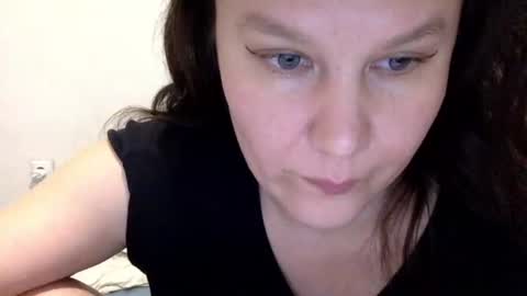 Snapshot of caffeinated_lamb chatting on 29, 9, 2025 Lamb online show from 29, 9, 2025