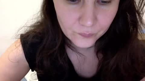 Snapshot of caffeinated_lamb chatting on 15, 10, 2025 Lamb online show from 15, 10, 2025