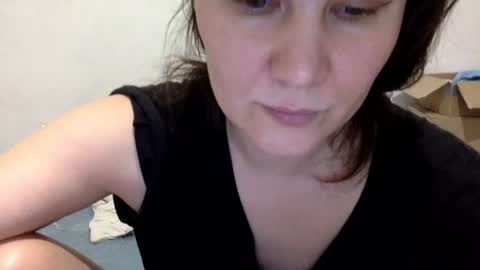 Snapshot of caffeinated_lamb chatting on 26, 11, 2025 Lamb online show from 26, 11, 2025