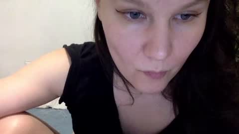 Snapshot of caffeinated_lamb chatting on 20, 12, 2025 Lamb online show from 20, 12, 2025