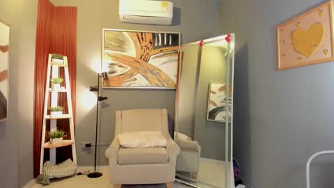 I am Katherine  online show from 25, 3, 2026