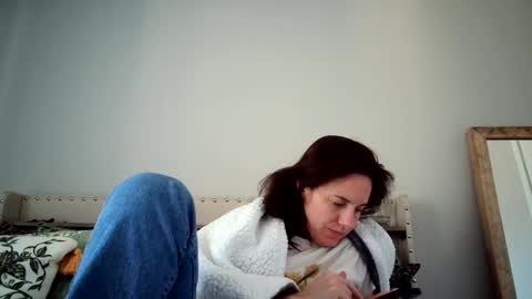 Snapshot of caitie__citrine chatting on 3, 12, 2024 Caitie Citrine online show from 3, 12, 2024