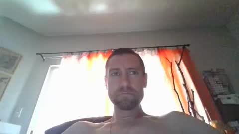 Snapshot of calbry82 chatting on 27, 3, 2026 calbry82 online show from 27, 3, 2026