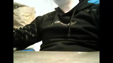 Snapshot of caldoski chatting on 19, 11, 2025 caldoski online show from 19, 11, 2025