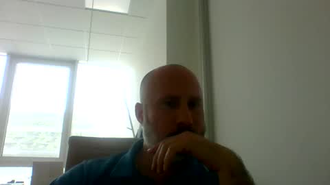 Snapshot of caldoski chatting on 27, 5, 2026 caldoski online show from 27, 5, 2026