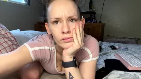 Snapshot of caliibaddie chatting on 23, 2, 2025 caliibaddie online show from 23, 2, 2025