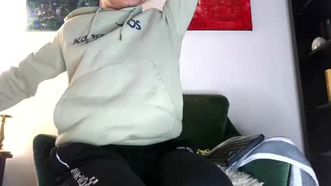 Snapshot of calioppe_10 chatting on 12, 4, 2026 Calioppe 10 online show from 12, 4, 2026