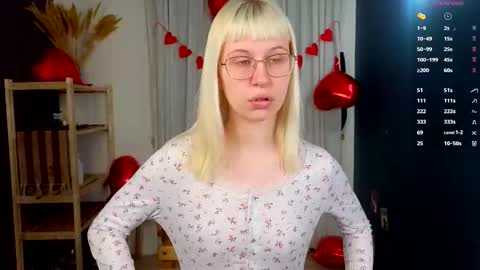 Snapshot of call_me_heaven chatting on 15, 2, 2026 Good girl Ann online show from 15, 2, 2026