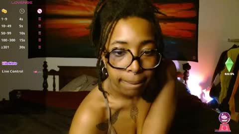 Snapshot of call_me_hedone chatting on 29, 4, 2026 Hedone online show from 29, 4, 2026