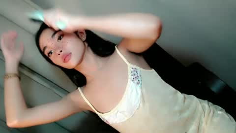 Snapshot of call_me_nina chatting on 23, 6, 2026 call_me_nina online show from 23, 6, 2026