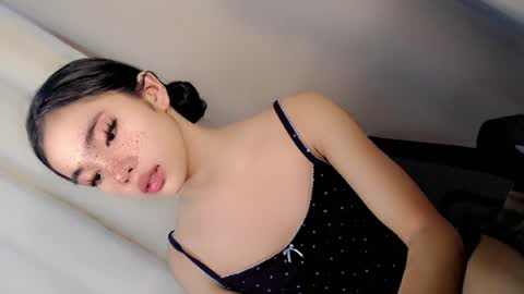 Snapshot of call_me_nina chatting on 2, 7, 2026 call_me_nina online show from 2, 7, 2026