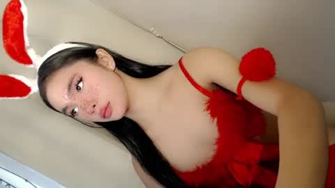Snapshot of call_me_nina chatting on 12, 7, 2026 call_me_nina online show from 12, 7, 2026