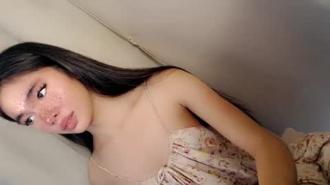 Snapshot of call_me_nina chatting on 14, 7, 2026 call_me_nina online show from 14, 7, 2026